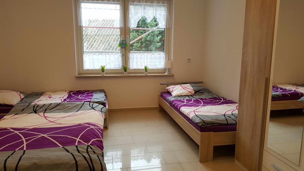 Holiday Apartment Essen Bagian luar foto