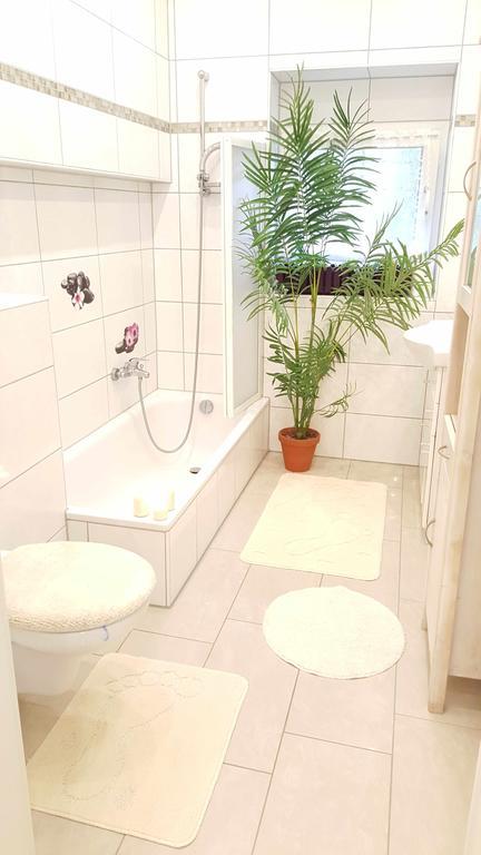 Holiday Apartment Essen Ruang foto